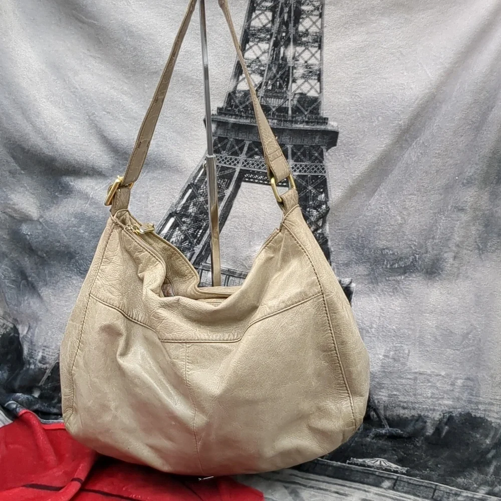 Hobo shoulder bag